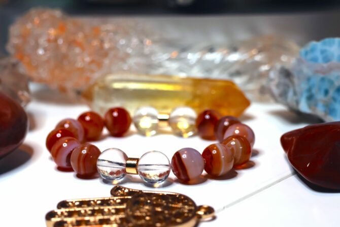 Banded Carnelian | Quartz Crystal Handmade Stretch Bracelet - Image 3