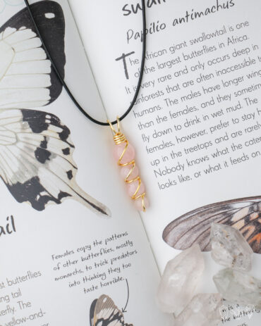 Rose Quartz Pendant Necklace