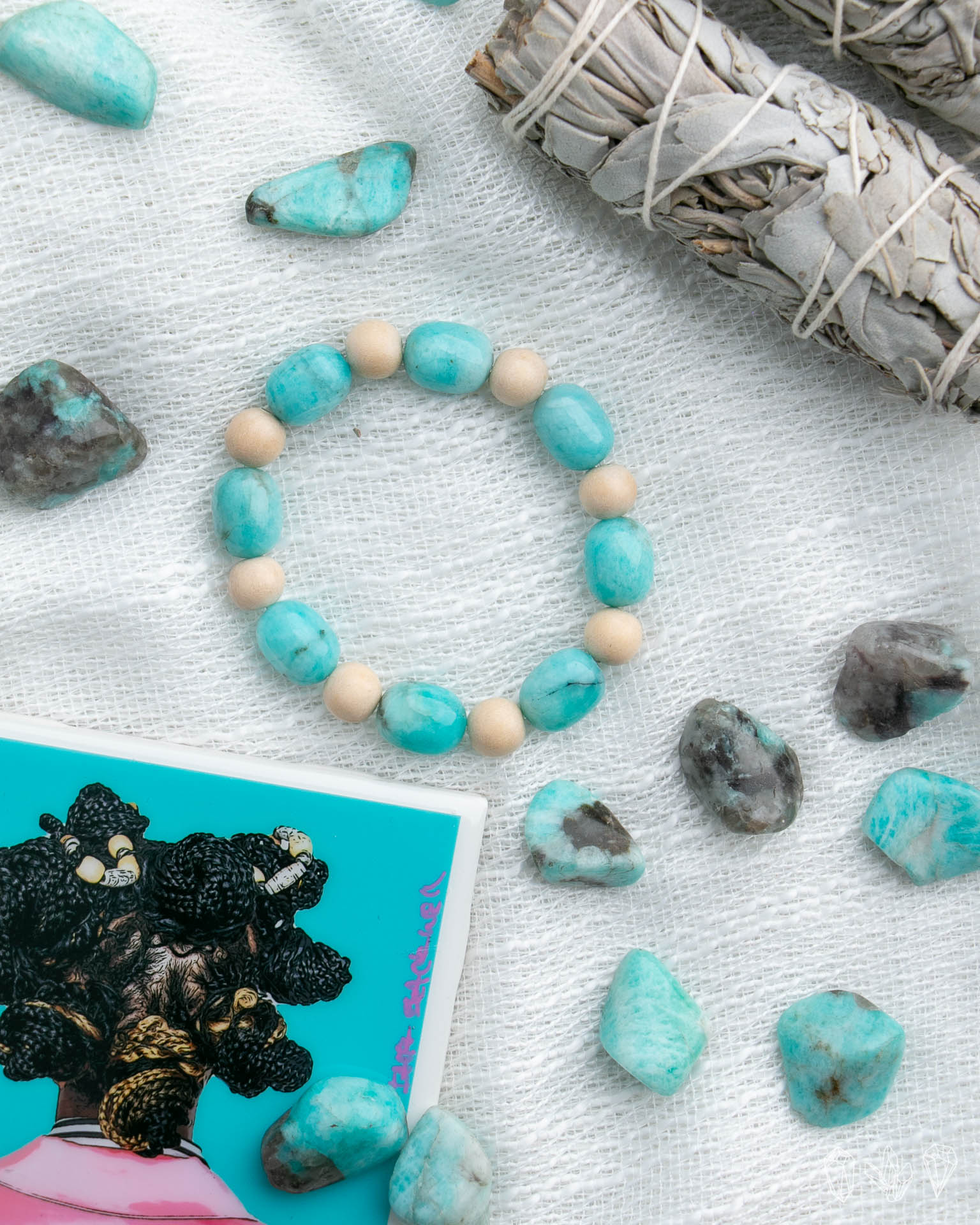 Peruvian Amazonite + White Wood Stretch Bracelet