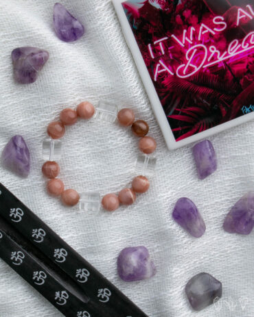 Sunstone + Quartz Crystal Stretch Bracelet
