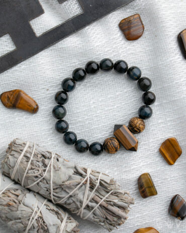 Blue Tiger's Eye + Brown Carved "Long Life" Tiger's Eye + Black Onyx Stretch Bracelet